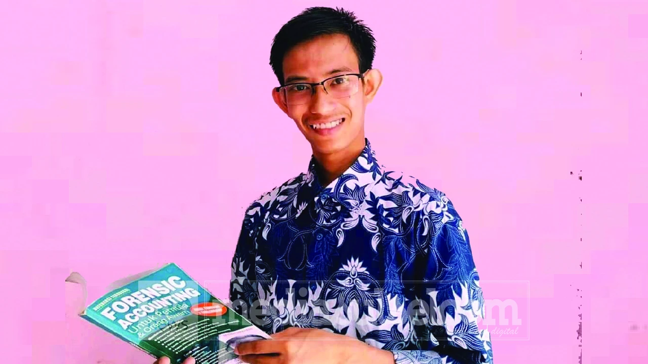 Dr. Muh. Aras Prabowo