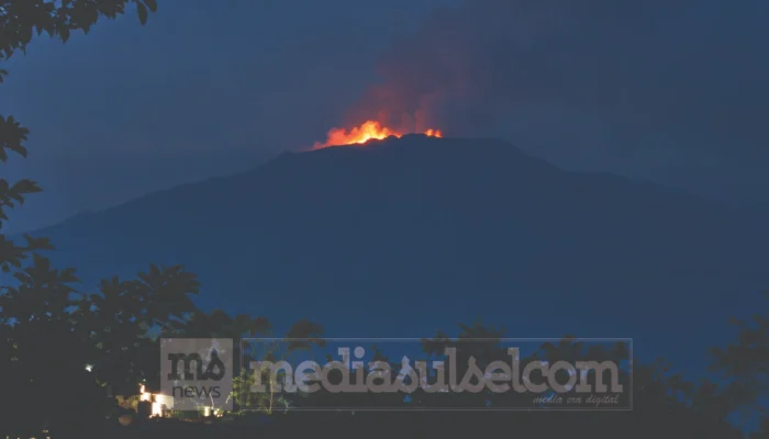 Karhutla Gunung Kawi Makin Ganas, Api Sudah Capai Pos 2 Sirah Kencong