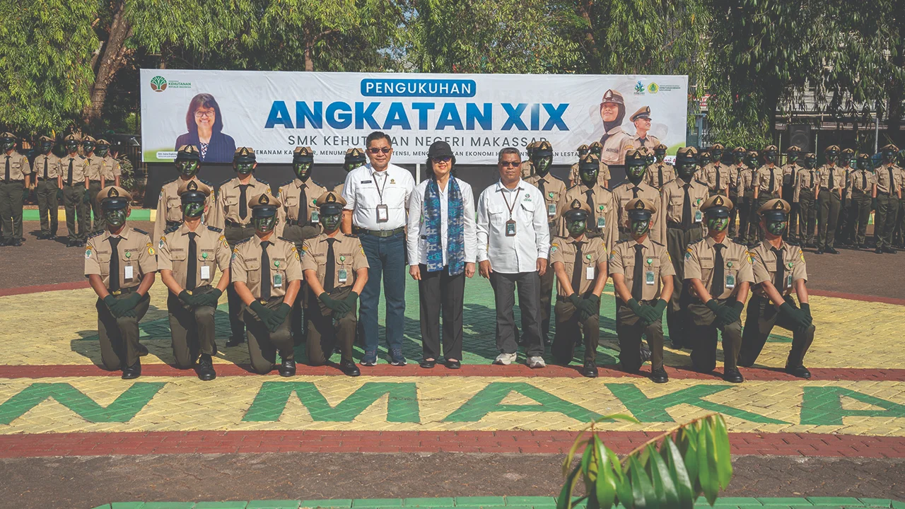 102 Siswa Baru SMK Kehutanan Negeri Makassar Dikukuhkan, Siap Jadi Rimbawan Muda 2 Siswa Baru SMK Kehutanan Negeri Makassar