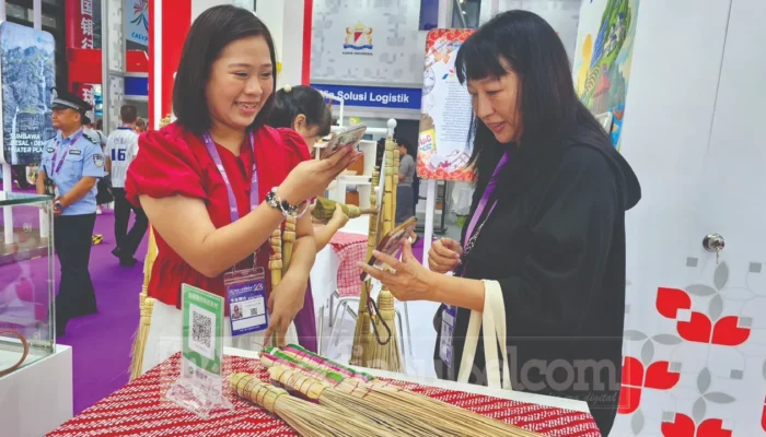 Dari Keripik Tempe hingga Sapu Rayung, 7 UMK Indonesia Serbu Pasar China