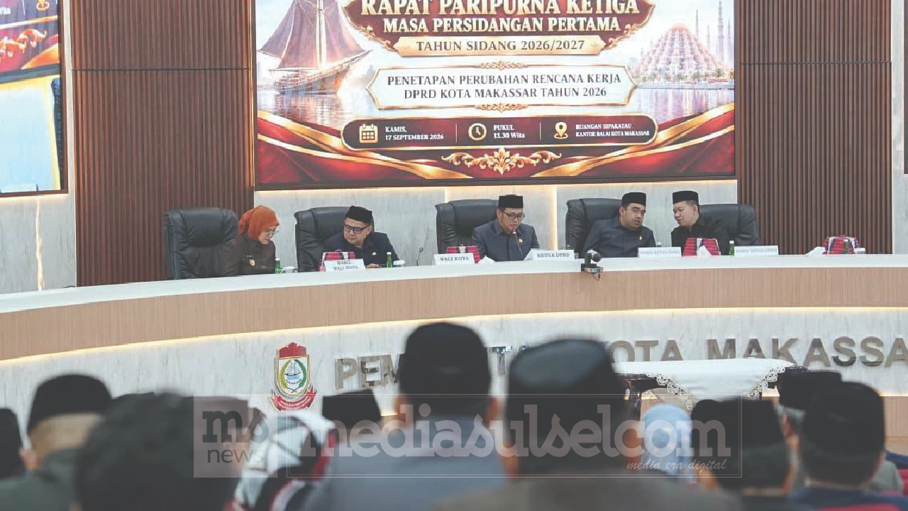 DPRD Makassar Soroti Data Anggaran, Minta TAPD Tak Asal Ajukan Program 2 paripurna DPRD Makassar
