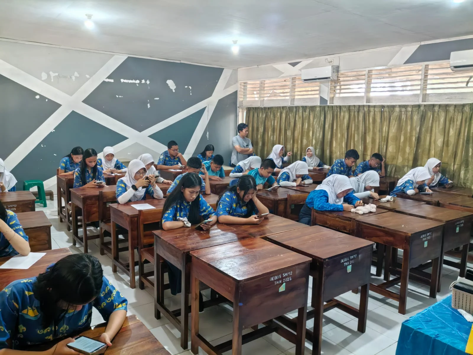 Tinggalkan Cara Lama, Begini Modernnya Siswa SMPN 12 Makassar Ikut Kompetisi Belajarku