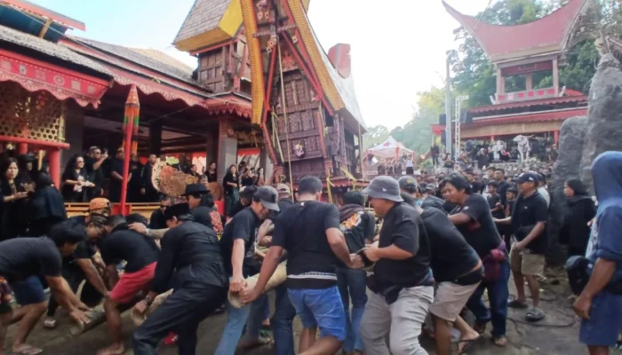 Rambu Solo’ drg.Theresia Hendrajani Silambi’: Kerinduan pada Toraja dan Makna Penghormatan Terakhir