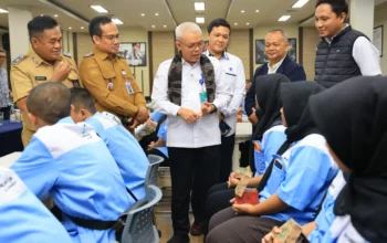 Kemnaker Latih Pekerja Terdampak PHK agar Siap Kerja atau Berwirausaha 4 Kemnaker Latih Pekerja Terdampak PHK agar Siap Kerja atau Berwirausaha