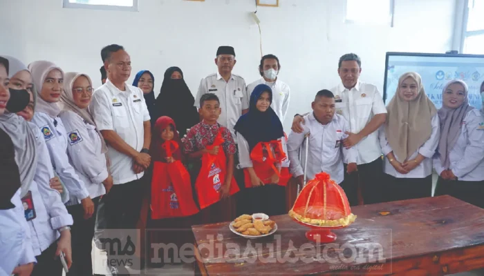 Bupati Jeneponto Salurkan Bantuan Sandang untuk Penyandang Disabilitas