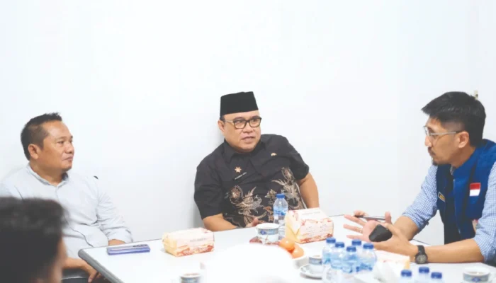 DPMPTSP Makassar Awasi Perizinan Dua Perusahaan dalam Sehari