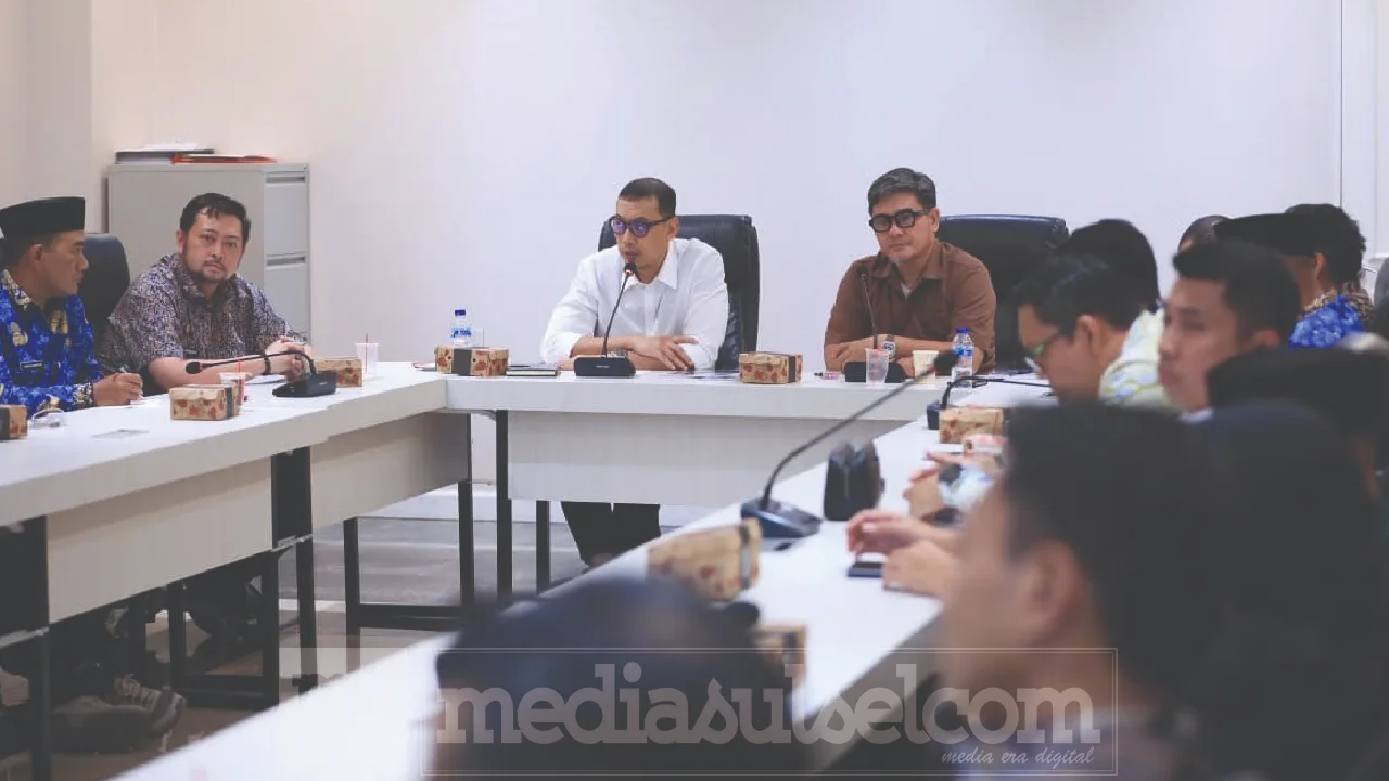 Pemkot Makassar Kaji Kantong Parkir