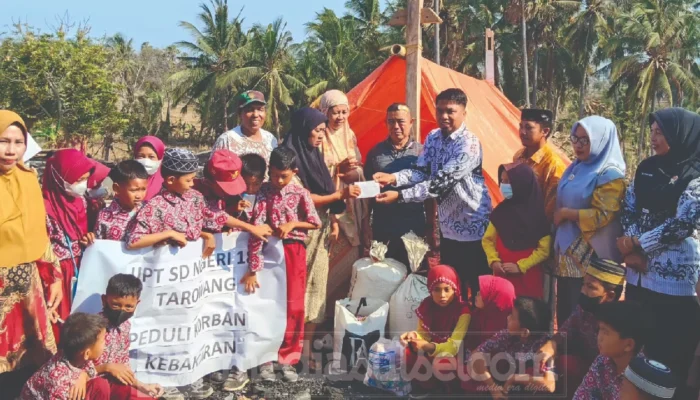 SIGMA 18 SDN 18 Tarowang Salurkan Bantuan untuk Korban Kebakaran di Jeneponto