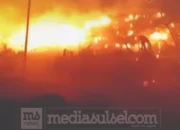 Kebakaran TPA Aloppoe Parepare Sulit Dipadamkan, Angin Kencang dan Pasokan Air Jadi Kendala