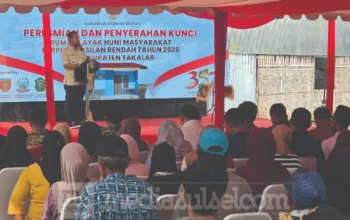Gubernur Sulsel Serahkan 40 Rumah Layak Huni untuk Warga Takalar