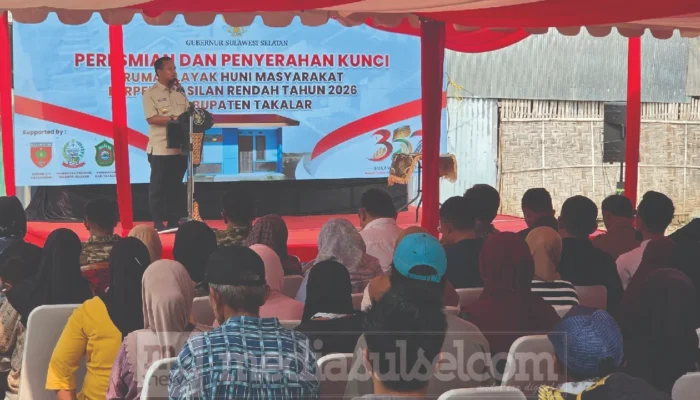 Gubernur Sulsel Serahkan 40 Rumah Layak Huni untuk Warga Takalar