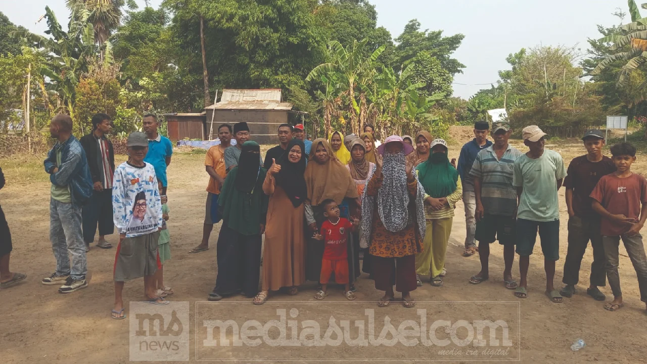 Petani Rumput Tolak Sekolah Rakyat di Benteng Somba Opu, Khawatir Kehilangan Mata Pencaharian 2 sejumlah warga yang menentang