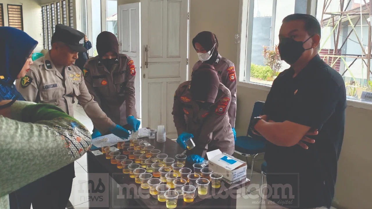 Polresta Gowa dan Lapas Perempuan Bollangi Gelar Razia Gabungan, Cegah Peredaran Narkoba 2 test urine